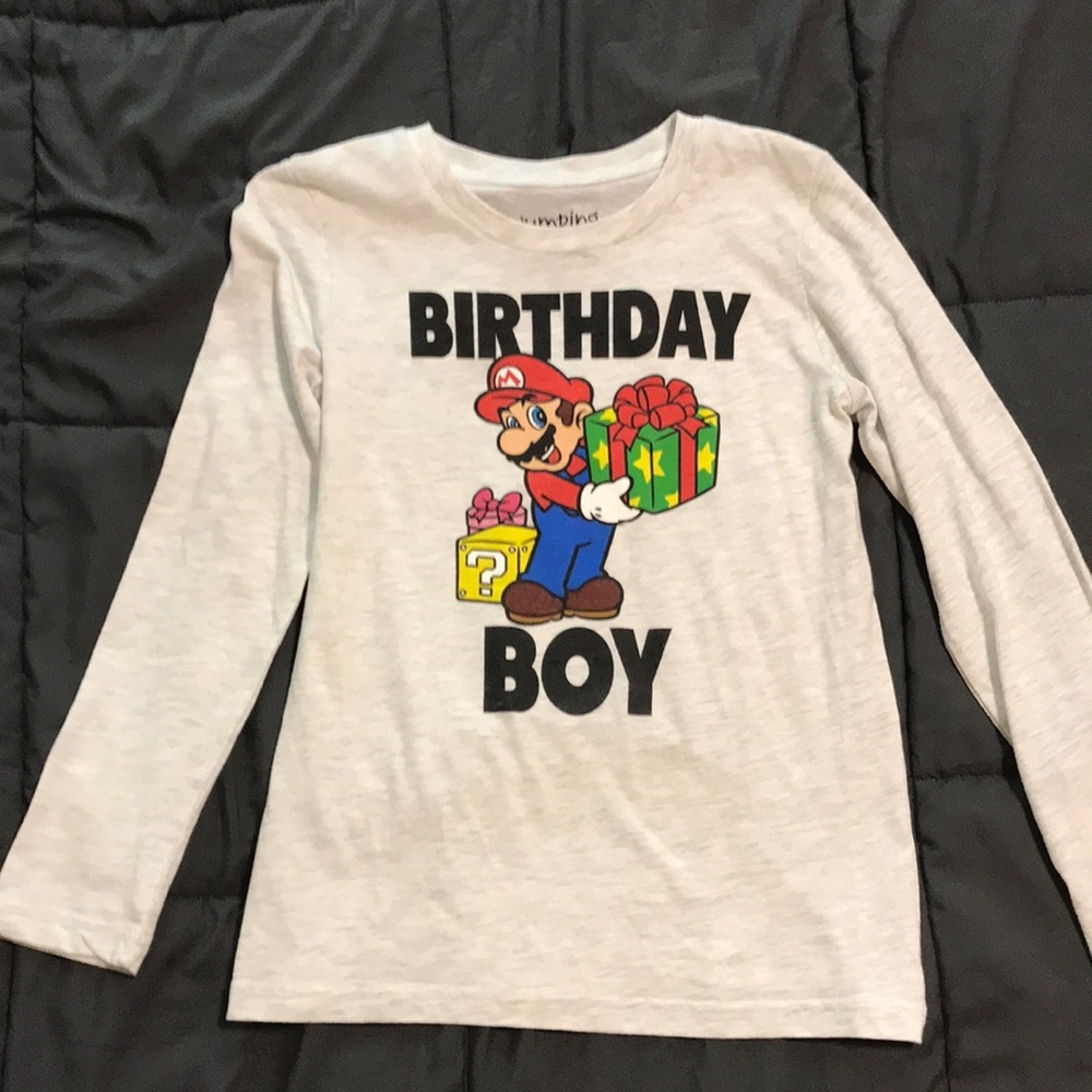 Worn once! Mario Brother’s long sleeve